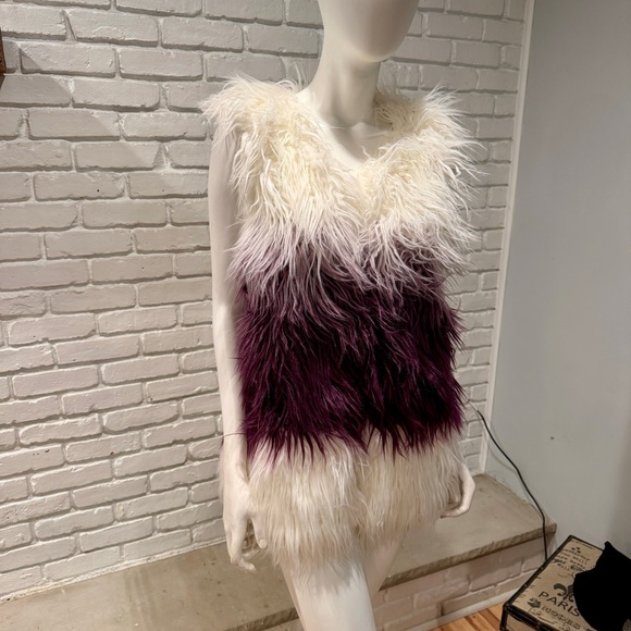 Ombre Faux Fur Vest Cream Plum Purple Shaggy Statement Festival Boho Glam BNWT - Picture 15 of 16